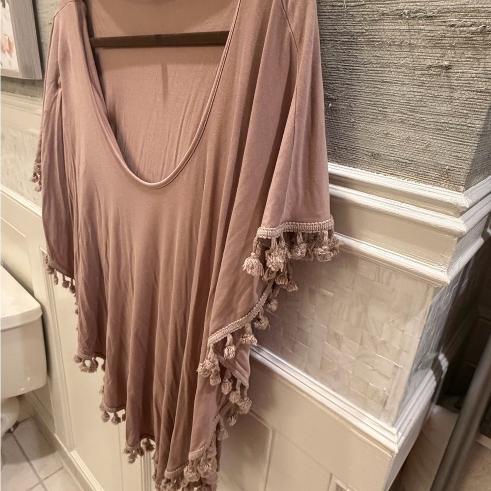 Small fits medium Anthropologie Eri + Ali Tasseled dolman Poncho Top beige - Picture 7 of 11